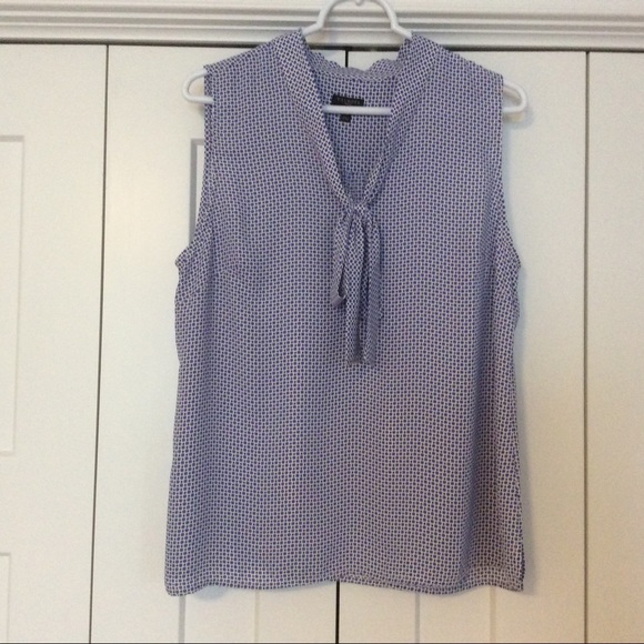 Talbots Blue Sleeveless V-Neck Front Tie Top - LP - Picture 1 of 11